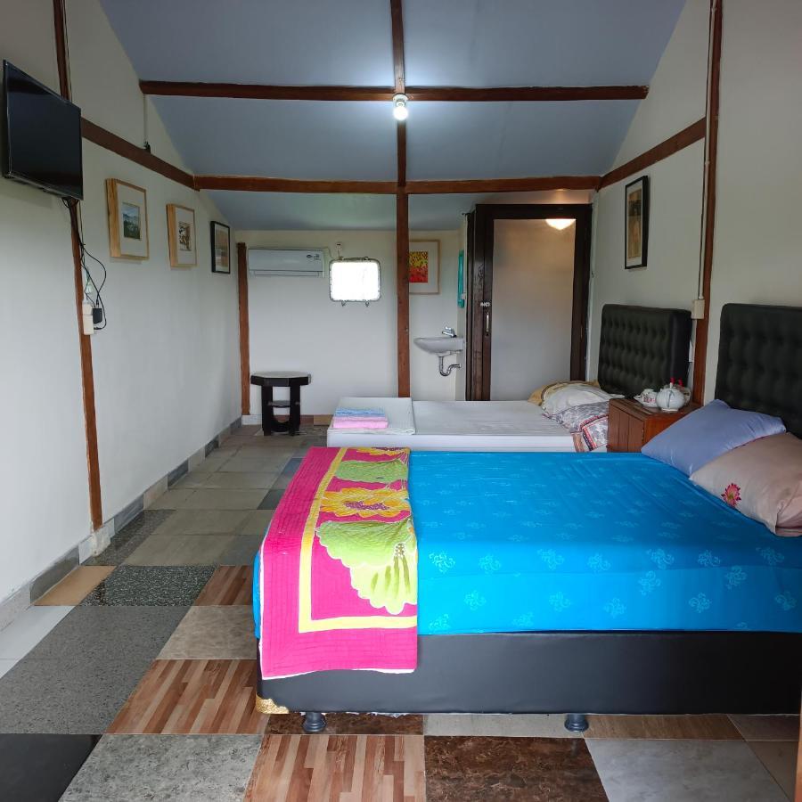 Omah Singo Stay & Resto Yogyakarta Bantul Extérieur photo