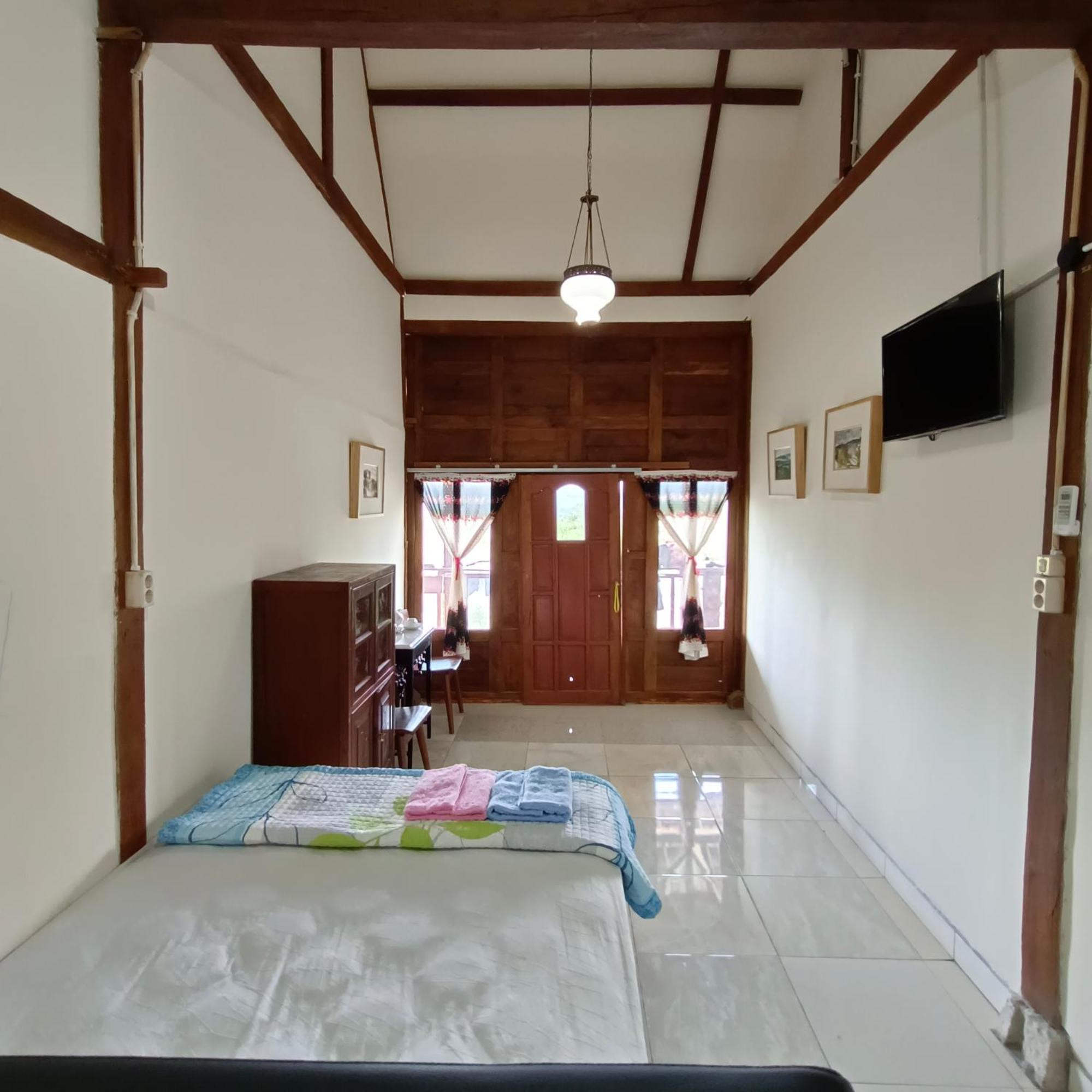 Omah Singo Stay & Resto Yogyakarta Bantul Extérieur photo